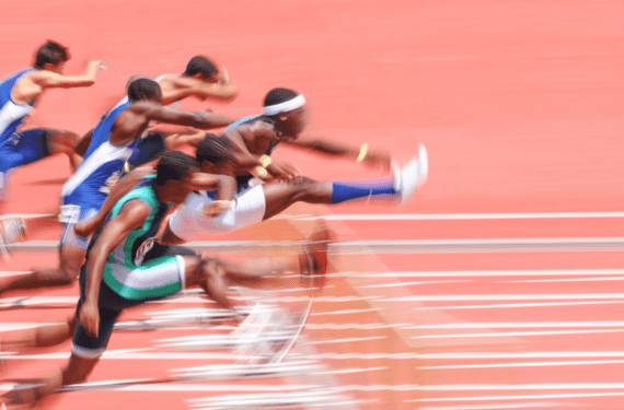Runners race as metaphor for competing for SERPS and PPC rankings.
